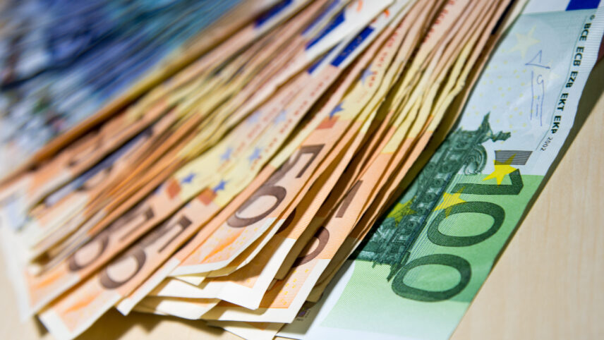 Ettevõtjad soovivad tõsta välislähetuse päevaraha maksuvaba määra 75 eurole thumbnail